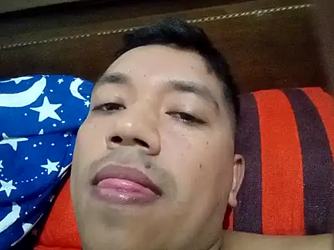 Snapshot of angelito0219 chatting on 2, 12, 2024 angelito0219 online show from 2, 12, 2024