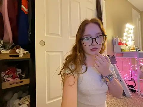 gingerbabe18 online show from 7, 2, 2025