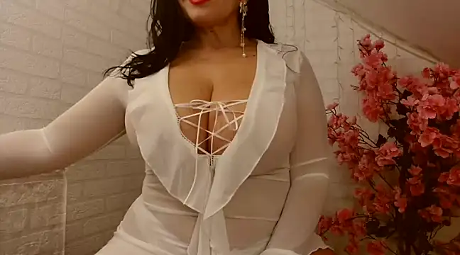 kymberly 008 online show from 22, 1, 2025
