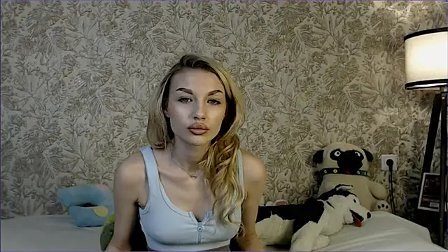 Ella Milla online show from 5, 11, 2025