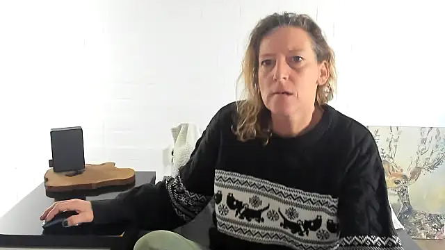 MendiPetite online show from 14, 1, 2026