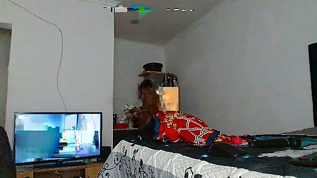 Hugetittiesxx2 online show from 19, 1, 2026