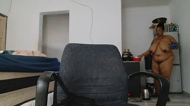 Hugetittiesxx2 online show from 30, 10, 2025