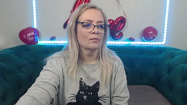 IvanaCharm online show from 15, 2, 2026