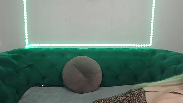 IvanaCharm online show from 28, 2, 2026