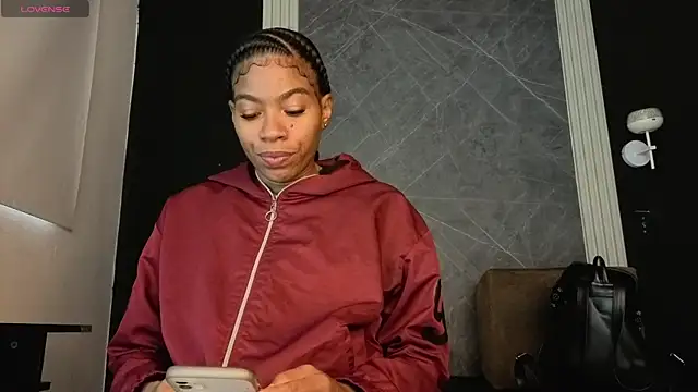 YummyDuooo online show from 12, 11, 2025