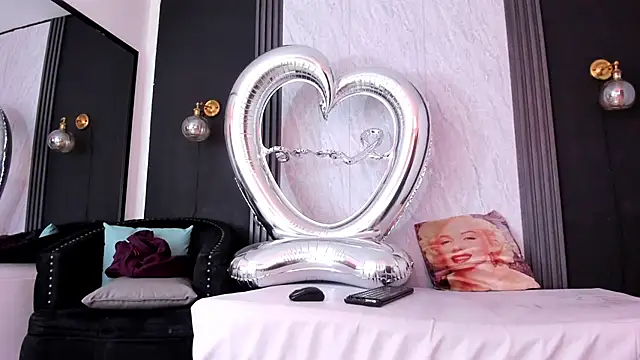 YummyDuooo online show from 10, 4, 2026