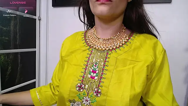 shantala krisha online show from 5, 4, 2026