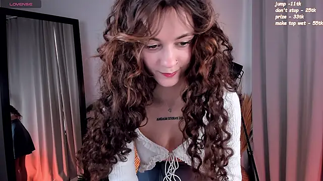 Curly Moon online show from 21, 4, 2026