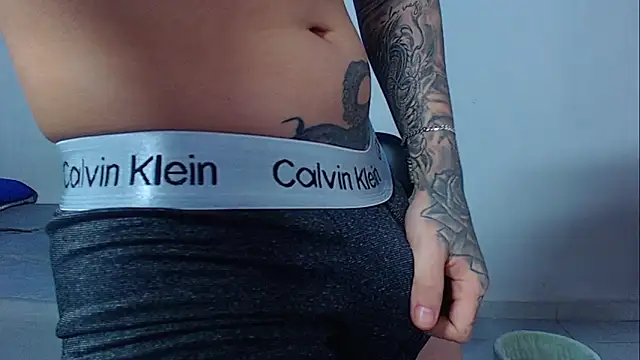 Snapshot of mikecoper_23 chatting on 4, 11, 2025 mikecoper 23 online show from 4, 11, 2025