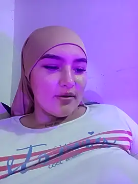 Celeste camila18 online show from 1, 3, 2026