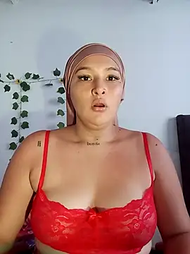Snapshot of Celeste_camila18 chatting on 20, 9, 2025 Celeste camila18 online show from 20, 9, 2025