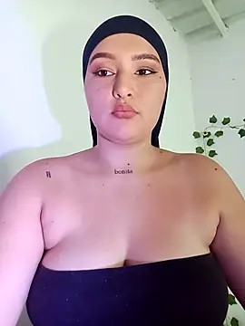 Snapshot of Celeste_camila18 chatting on 12, 9, 2025 Celeste camila18 online show from 12, 9, 2025