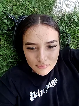 Celeste camila18 online show from 1, 3, 2026