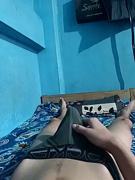 Snapshot of funnguy25 chatting on 25, 9, 2025 funnguy25 online show from 25, 9, 2025