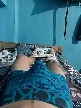 Snapshot of funnguy25 chatting on 30, 9, 2025 funnguy25 online show from 30, 9, 2025