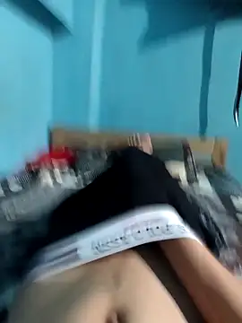 Snapshot of funnguy25 chatting on 3, 10, 2025 funnguy25 online show from 3, 10, 2025