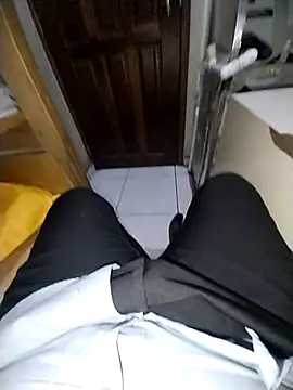 Whiper2024 online show from 9, 10, 2025