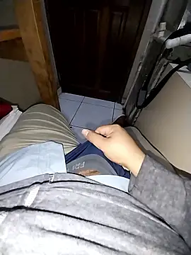 Whiper2024 online show from 7, 1, 2026