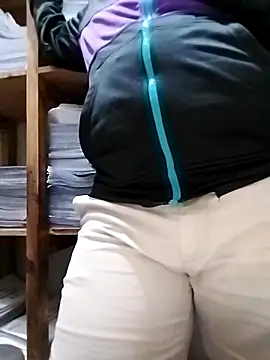 Whiper2024 online show from 13, 2, 2026