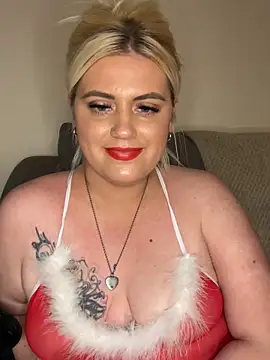 Snapshot of Blondiee3088 chatting on 22, 12, 2024 Blondiee3088 online show from 22, 12, 2024