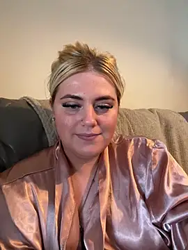 Snapshot of Blondiee3088 chatting on 20, 3, 2025 Blondiee3088 online show from 20, 3, 2025