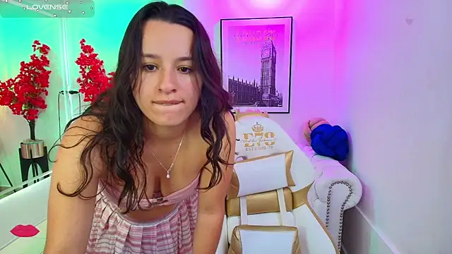 Snapshot of Miia_bela chatting on 6, 11, 2025 Miia bela online show from 6, 11, 2025