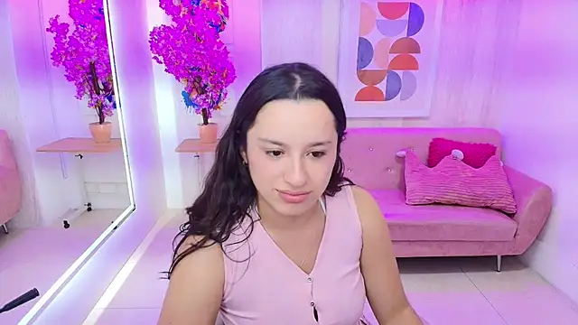 Snapshot of Miia_bela chatting on 18, 10, 2025 Miia bela online show from 18, 10, 2025