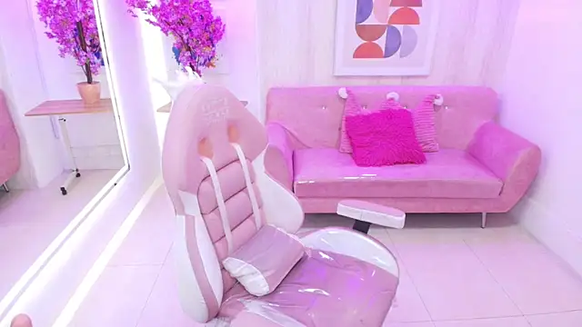 Snapshot of Miia_bela chatting on 16, 10, 2025 Miia bela online show from 16, 10, 2025