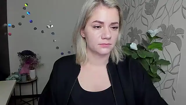 MariaSttone online show from 20, 12, 2025