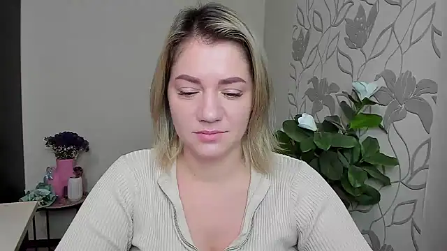 MariaSttone online show from 15, 10, 2025