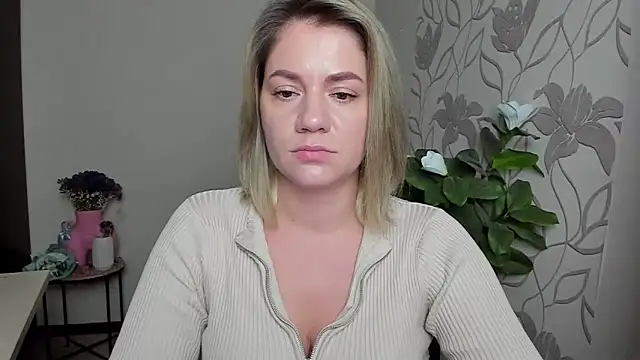 MariaSttone online show from 15, 10, 2025