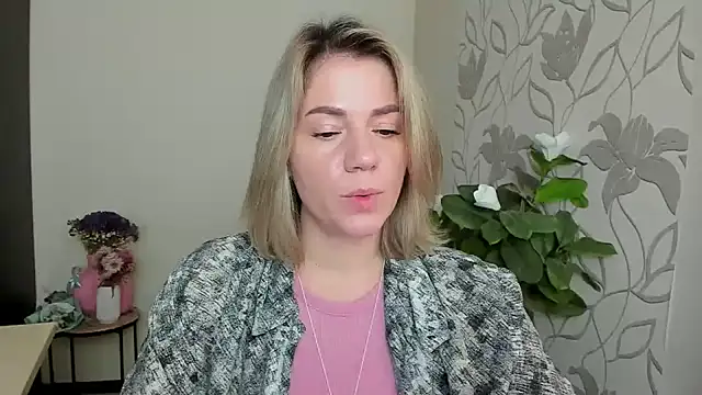 MariaSttone online show from 24, 9, 2025