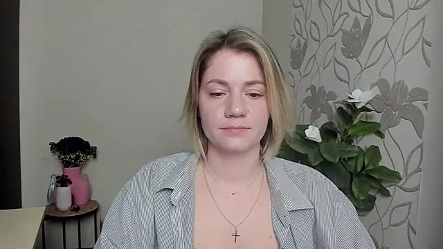 MariaSttone online show from 11, 3, 2025