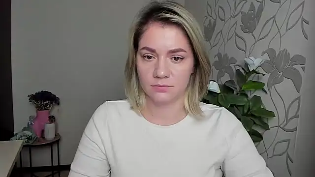 MariaSttone online show from 16, 10, 2025