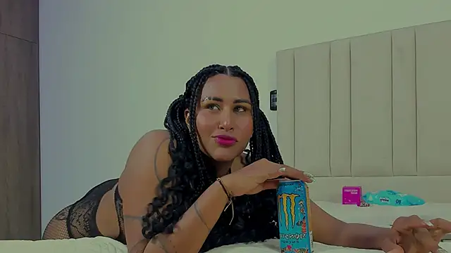 StormyButty18 online show from 27, 10, 2025