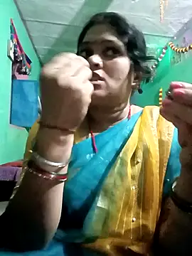 Snapshot of Chandni chatting on 2, 3, 2025 Chandni online show from 2, 3, 2025