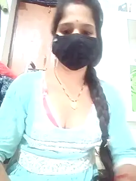 Snapshot of Chandni chatting on 3, 12, 2025 Chandni online show from 3, 12, 2025