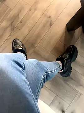 FeetVibe online show from 13, 10, 2025