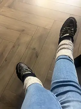 FeetVibe online show from 15, 10, 2025