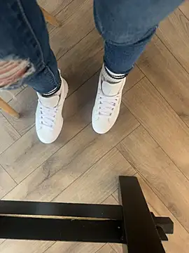 FeetVibe online show from 19, 10, 2025