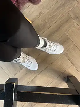 FeetVibe online show from 6, 11, 2025