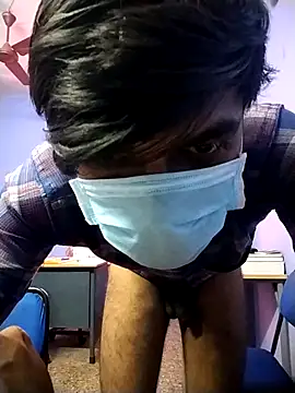 Snapshot of Tamilandteluguboy14 chatting on 13, 4, 2026 Tamilandteluguboy14 online show from 13, 4, 2026