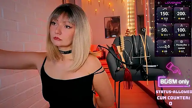 Snapshot of Sandralawrence chatting on 10, 1, 2026 Sandralawrence online show from 10, 1, 2026