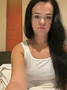 English-Chloe96 online show from 1, 2, 2026