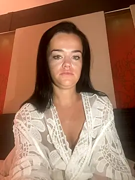 English-Chloe96 online show from 17, 10, 2025