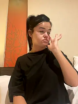 English-Chloe96 online show from 15, 11, 2025