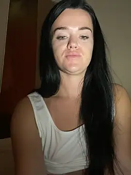 English-Chloe96 online show from 12, 2, 2026