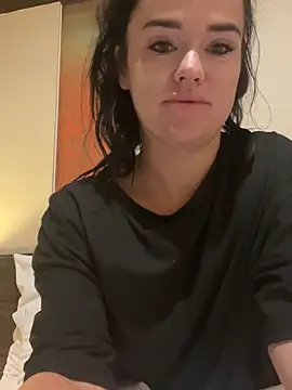 English-Chloe96 online show from 6, 11, 2025