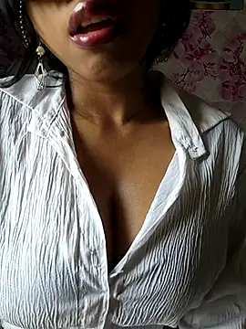 sandy naughty online show from 5, 2, 2026